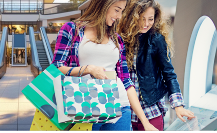 digital signage systems for mixed use retail properties