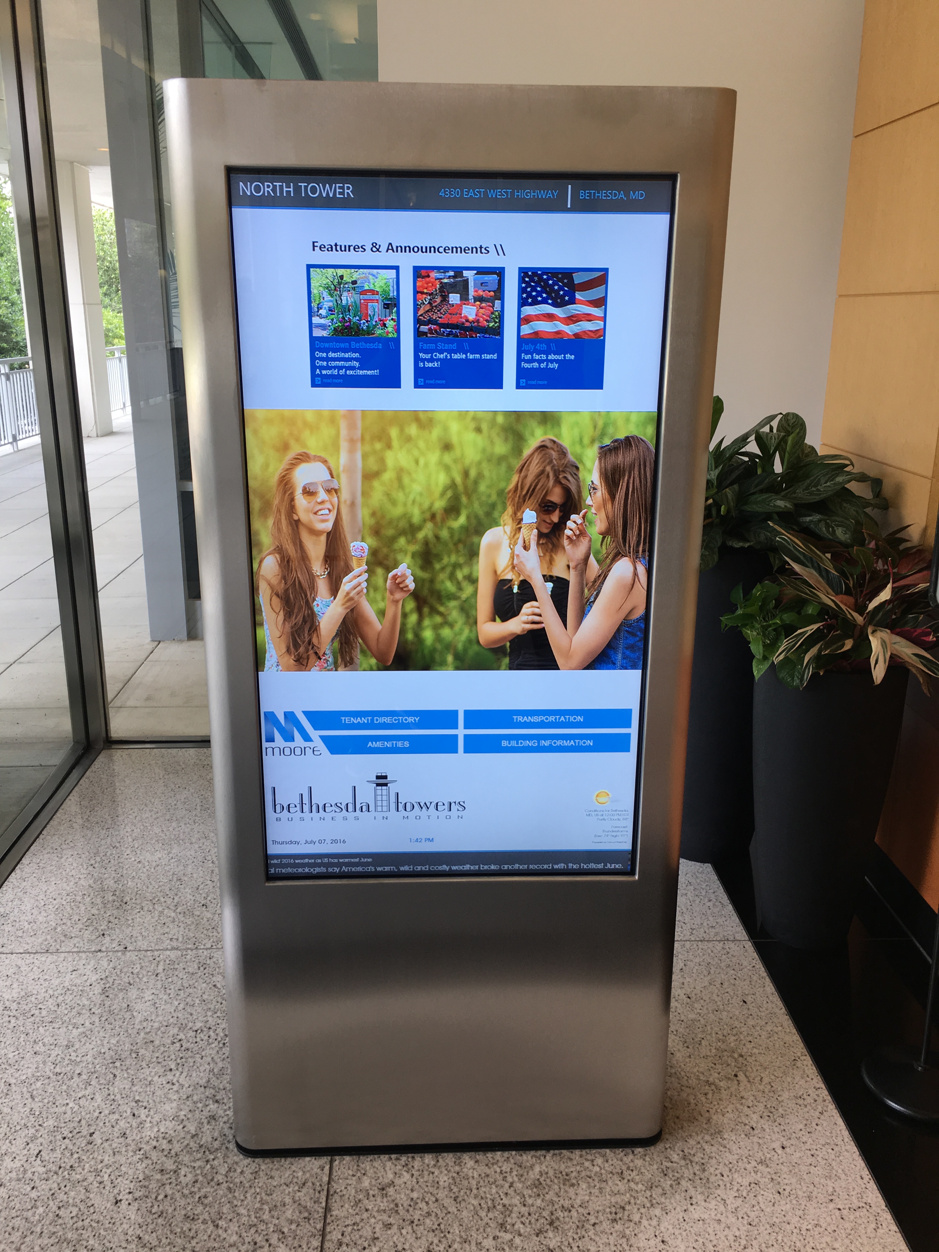 digital signage